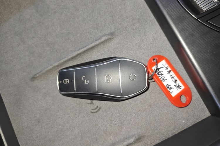 比亚迪 海豹06新能源 2024款 DM-i 120KM旗舰型中控内饰11