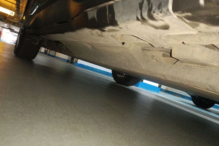 哪吒汽车 哪吒U 2021款 Pro 500 登月版局部细节9001