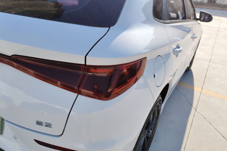 比亚迪e2 2021款 豪华型车身外观9