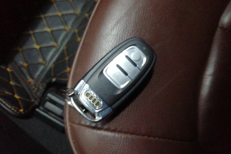 奥迪A6L 2018款 30周年年型 45 TFSI quattro 运动型中控内饰11