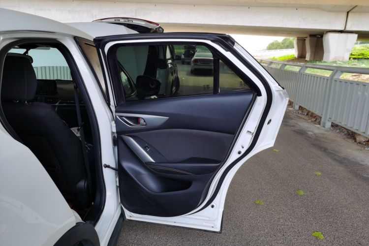 马自达CX-4 2018款 2.0L 自动两驱蓝天活力版 国VI中控内饰45