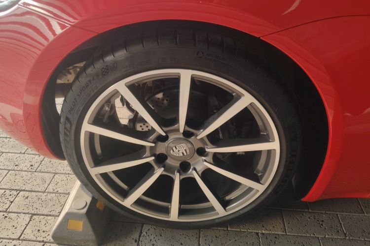 保时捷718 2020款 Boxster 2.0T车身外观6008