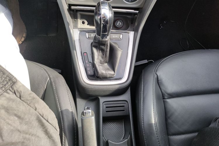 大众 朗逸 2013款 改款经典 1.6L 自动舒适版局部细节18