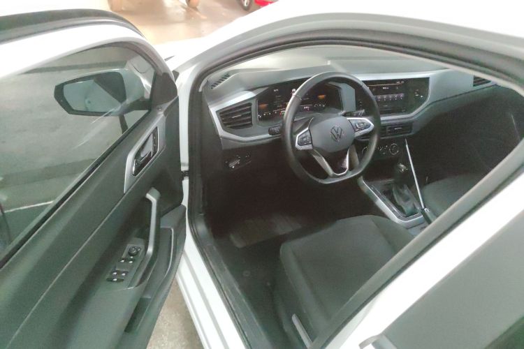 大众 Polo 2023款 Plus 1.5L 自动纵情乐活版中控内饰7003