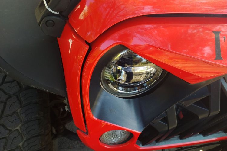 Jeep 牧马人 2012款 3.6L Sahara 两门版车身外观6006