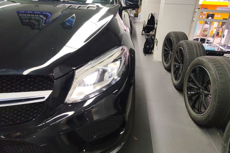 奔驰GLE轿跑 2015款 GLE 320 4MATIC 轿跑SUV局部细节36