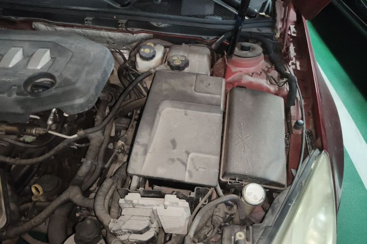 别克 君威 2011款 2.0L 舒适版局部细节9007