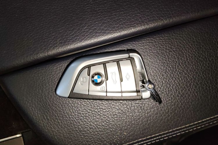 宝马5系(进口) 2020款 525i M运动套装中控内饰11