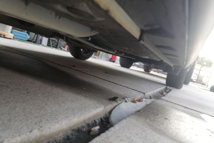 丰田 YARiS L 致炫 2020款 致炫X 1.5L CVT尊贵版局部细节9002