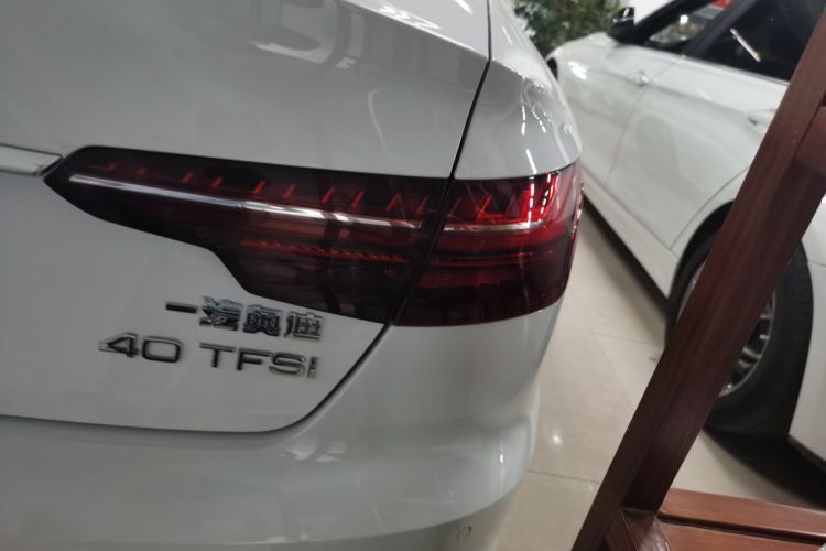 奥迪A4L 2024款 40 TFSI 时尚动感型车身外观6006