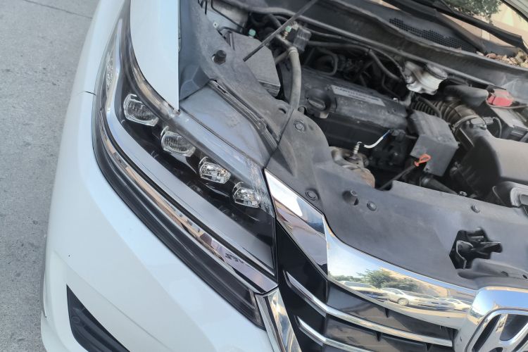 本田 艾力绅 2016款 2.4L 豪华版局部细节9006