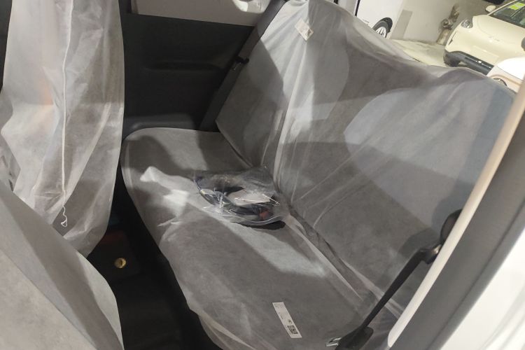 吉利银河 2024款 熊猫mini 200km 耐力熊中控内饰21