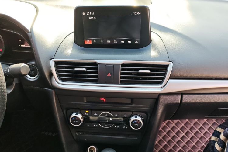 马自达3 昂克赛拉 2017款 三厢 1.5L 自动豪华型 国VI局部细节16