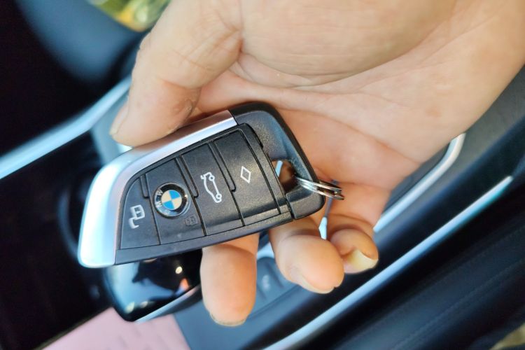 宝马4系 2022款 425i Gran Coupe M运动套装中控内饰7001