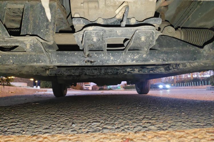 五菱汽车 宏光MINIEV 2020款 自在款 三元锂局部细节9008