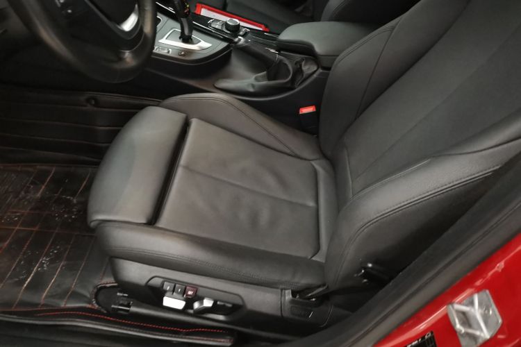 宝马3系 2018款 320Li 时尚型局部细节19