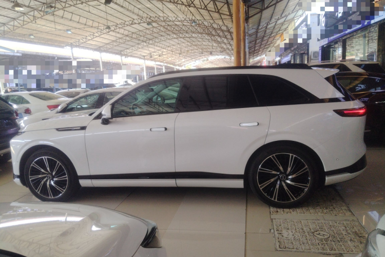 小鹏G9 2022款 650 性能版Max车身外观4