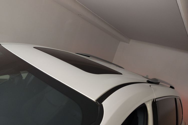 丰田 赛那SIENNA 2023款 2.5L混动 铂金版局部细节57