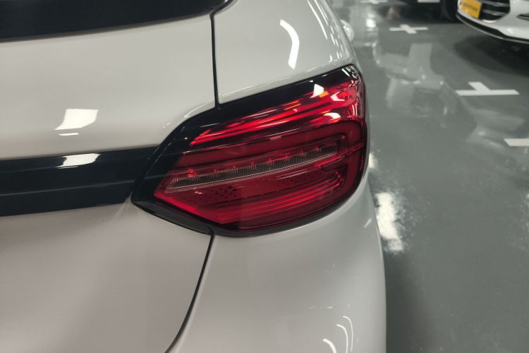 零跑汽车 零跑T03 2022款 皓玉版车身外观9