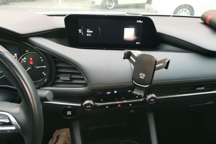 马自达3 昂克赛拉 2020款 2.0L 自动质豪版中控内饰16