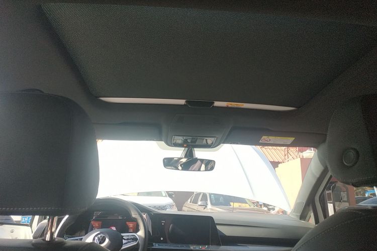 大众 高尔夫 2023款 改款 280TSI DSG R-Line Lite局部细节22