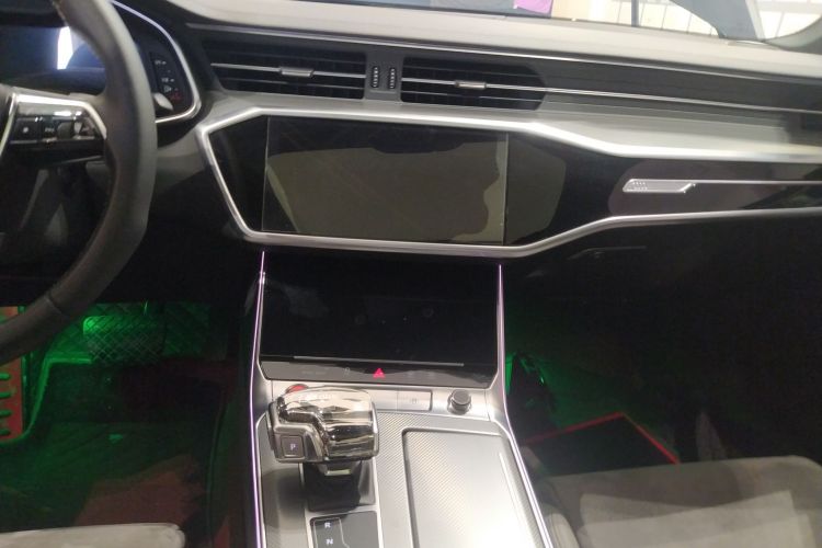 奥迪A6L 2023款 40 TFSI 豪华动感型局部细节16