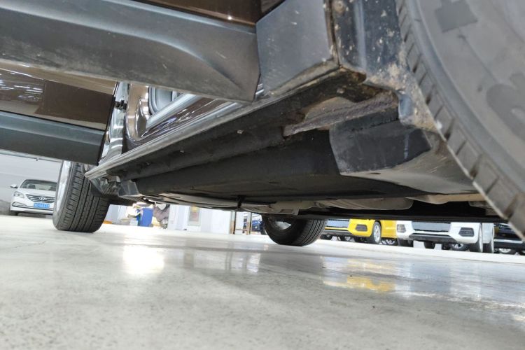 奥迪Q5 2016款 40 TFSI 进取型局部细节9001