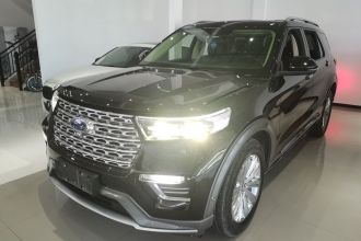 福特 探险者 2020款 EcoBoost 285 四驱钛金版 6座