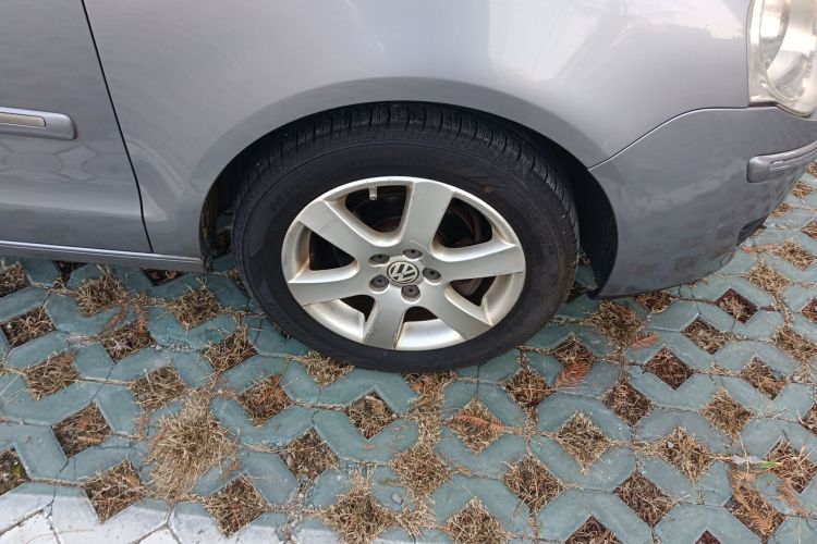 大众 Polo 2008款 劲取 1.4L 自动雅致版车身外观10