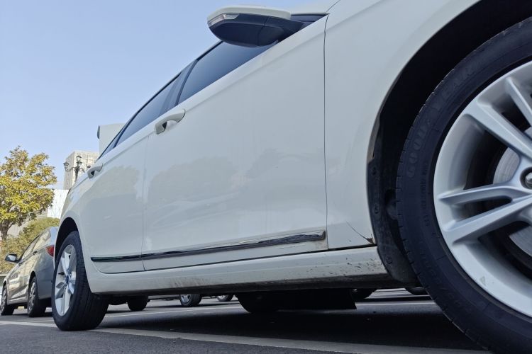 福特 福睿斯 2019款 1.5L 自动悦享型局部细节9001