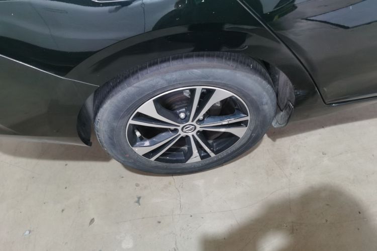 日产 轩逸 2022款 1.6L XL CVT悦享版车身外观6008