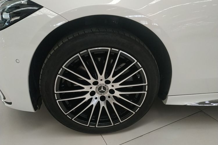 奔驰C级 2023款 C 260 L 运动版车身外观6007