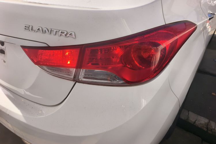 现代 朗动 2015款 1.6L 自动领先型车身外观6006