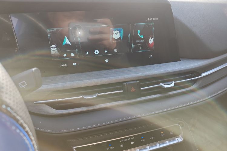 长安CS55PLUS 2021款 蓝鲸版 1.5T 手动豪华型中控内饰16