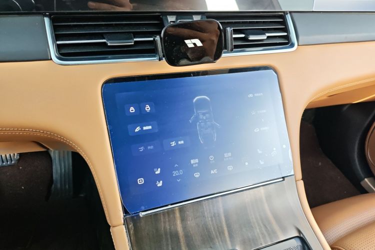 理想汽车 理想ONE 2021款 增程6座版局部细节16