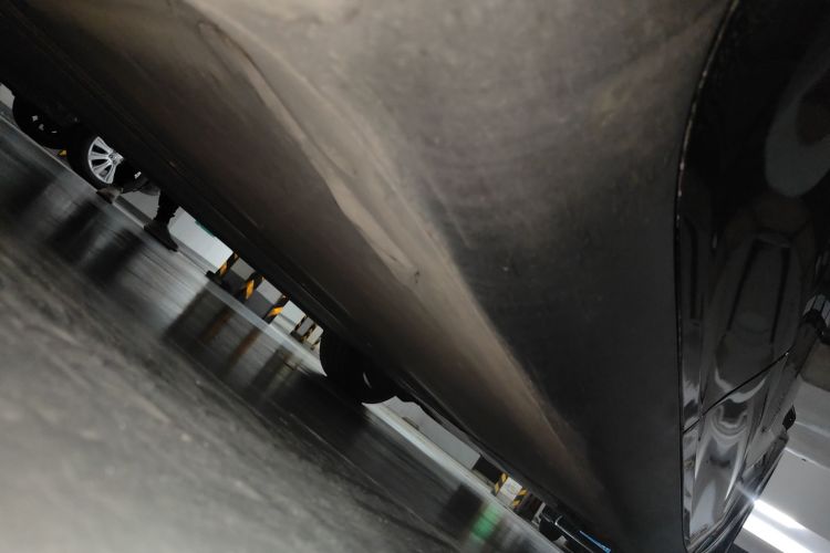 特斯拉 Model Y 2022款 改款 后轮驱动版局部细节9002