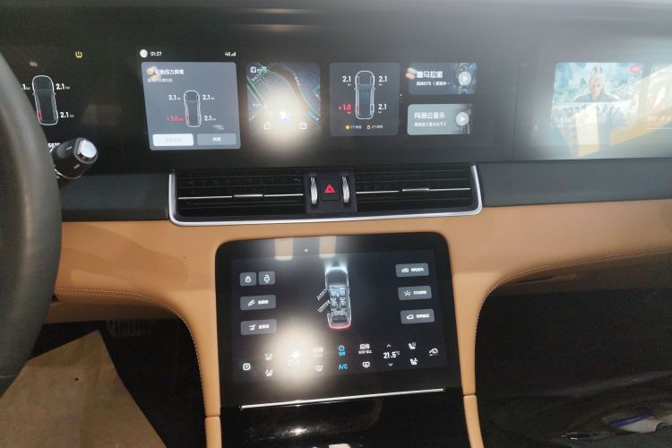 理想汽车 理想ONE 2021款 增程6座版中控内饰16
