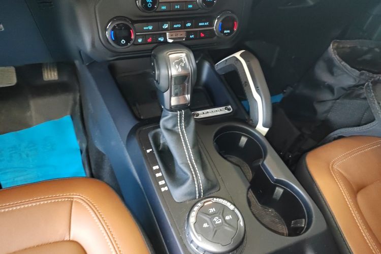 福特烈马 2024款 2.3T 长滩中控内饰18