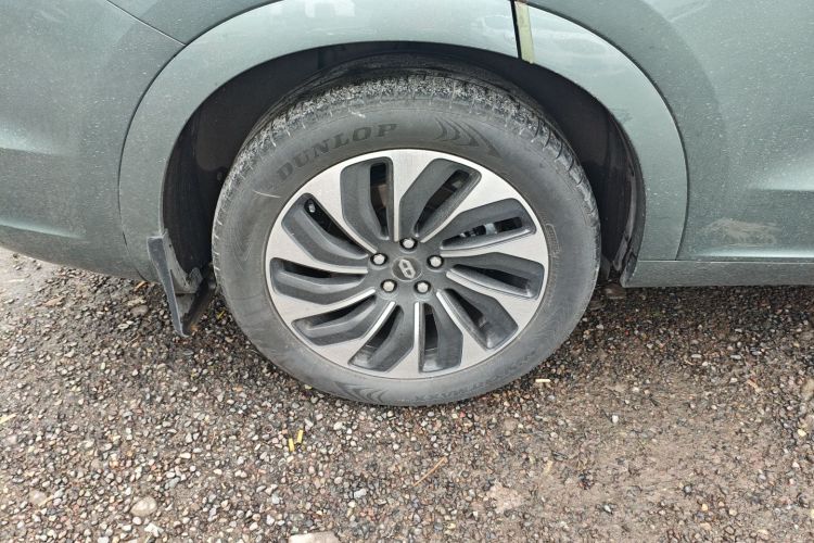 鸿蒙智行 问界M7 2022款 1.5T 后驱舒适版车身外观6008