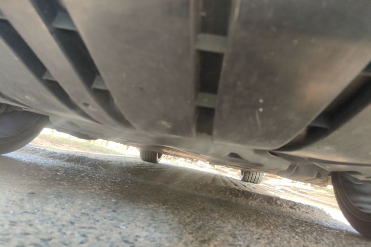 奔驰S级 2014款 S 400 L HYBRID局部细节9008