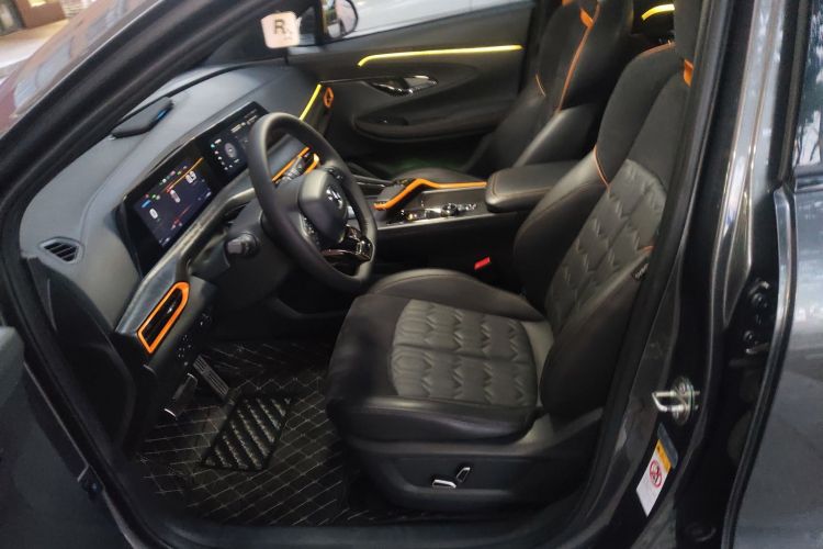 长安UNI-T 2022款 1.5T 运动版 尊贵型局部细节19