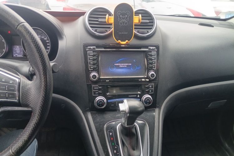 哈弗H6 2016款 升级版 1.5T 自动两驱精英型中控内饰16
