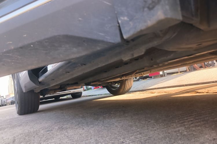 东风风神 皓瀚 2023款 DH-i 1.5T 尊贵版局部细节9001