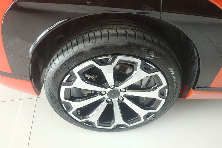 AION V 2024款 埃安霸王龙 650 激光雷达版车身外观6008