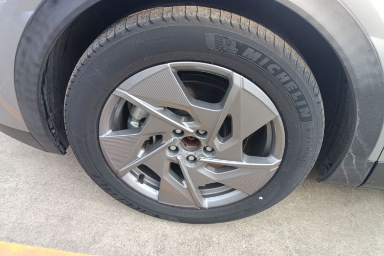 标致408X 2023款 引力版车身外观6007