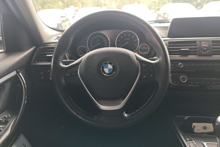 宝马3系 2018款 320Li 时尚型局部细节13