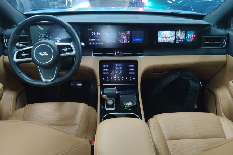理想汽车 理想ONE 2021款 增程6座版中控内饰12