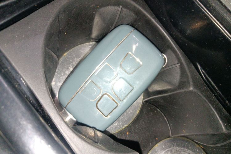 路虎 揽胜极光 2018款 240PS SE 智耀版中控内饰7001