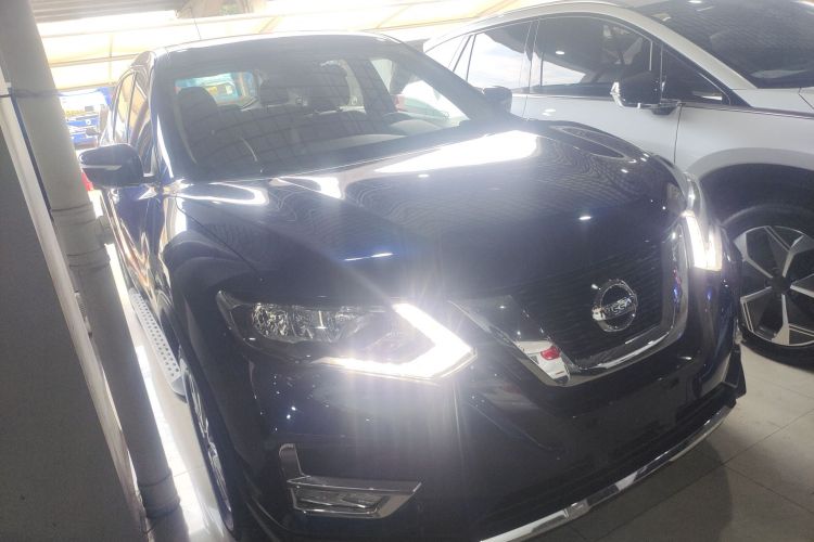 日产 奇骏 2019款 2.0L CVT智联舒适版 2WD车身外观6001