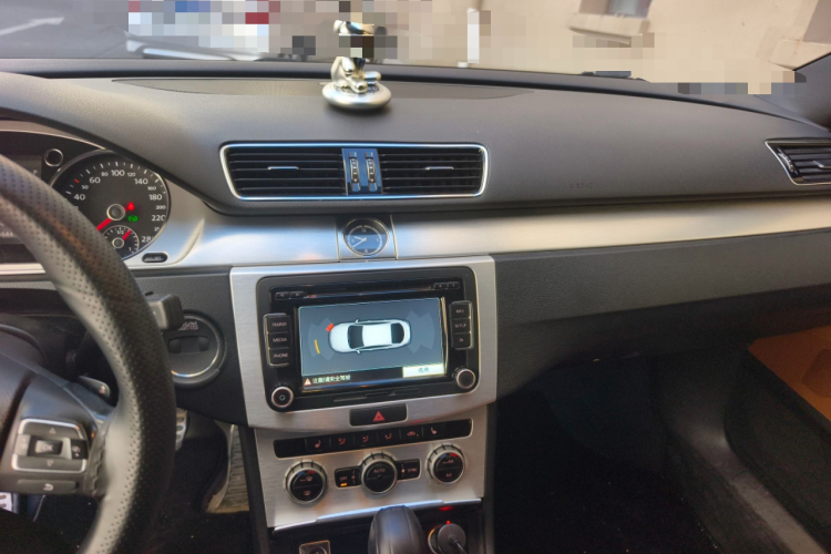 一汽-大众CC 2015款 1.8TSI 豪华型中控内饰16